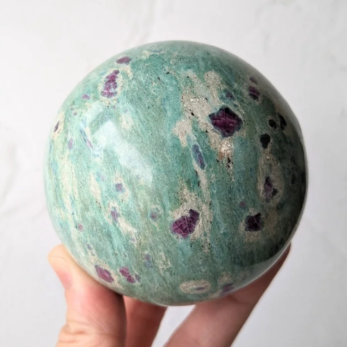 【Ruby in Fuchsite Sphere 484g】インド産 ルビーインフックサイト スフィア