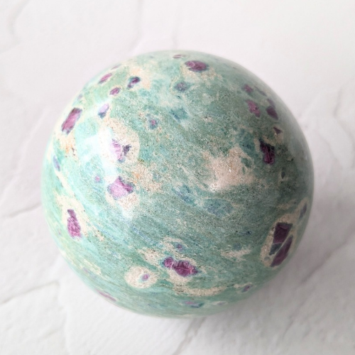 【Ruby in Fuchsite Sphere 484g】インド産 ルビーインフックサイト スフィア