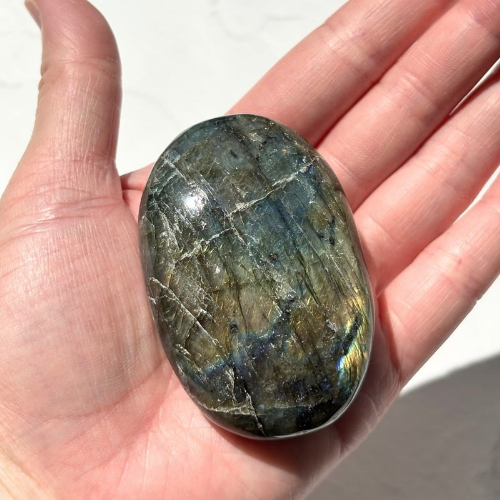 【Labradorite Palm Stone⑤】マダガスカル産 ラブラドライトパーム