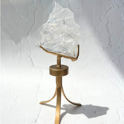 【Lemurian Quartz Sculpture】ブラジル・バイーア産レムリアンクォーツスカルプチャー(スタンド付)