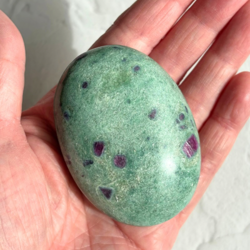 【Ruby in Fuchsite Palm Stone③】インド産 ルビーインフックサイト パーム