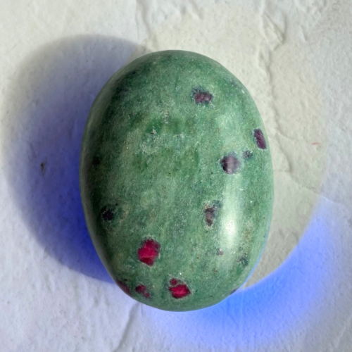 【Ruby in Fuchsite Palm Stone④】インド産 ルビーインフックサイト パーム