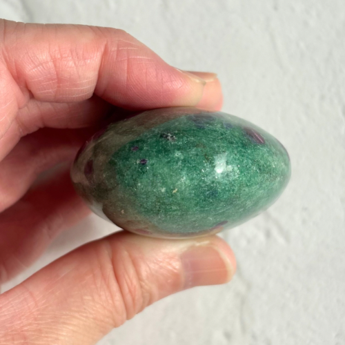 【Ruby in Fuchsite Palm Stone②】インド産 ルビーインフックサイト パーム