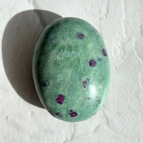 【Ruby in Fuchsite Palm Stone④】インド産 ルビーインフックサイト パーム