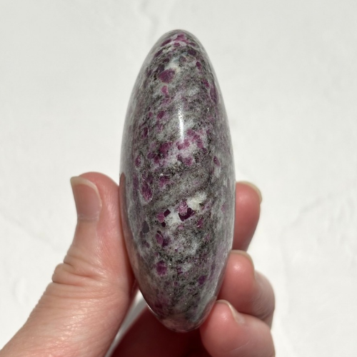 【Ruby in Matrix Palm Stone⑥】インド産 ルビーインマトリックス パームストーン