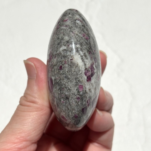 【Ruby in Matrix Palm Stone⑤】インド産 ルビーインマトリックス パームストーン