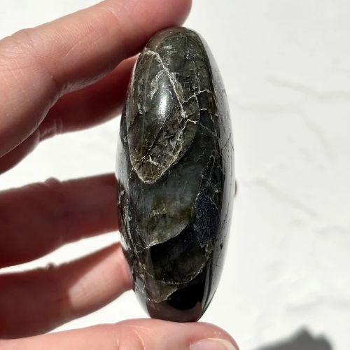 【Labradorite Palm Stone⑤】マダガスカル産 ラブラドライトパーム