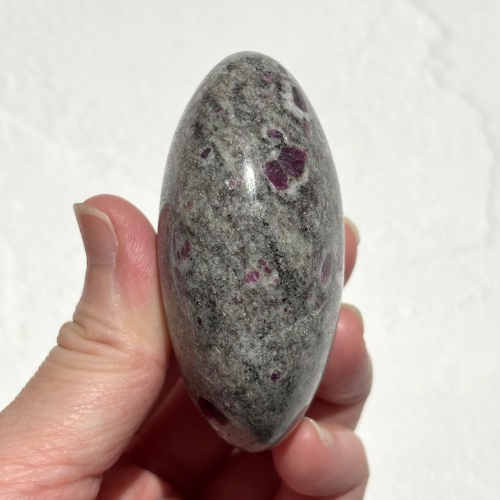 【Ruby in Matrix Palm Stone⑨】インド産 ルビーインマトリックス パームストーン
