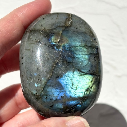 【Labradorite Palm Stone③】マダガスカル産 ラブラドライトパーム