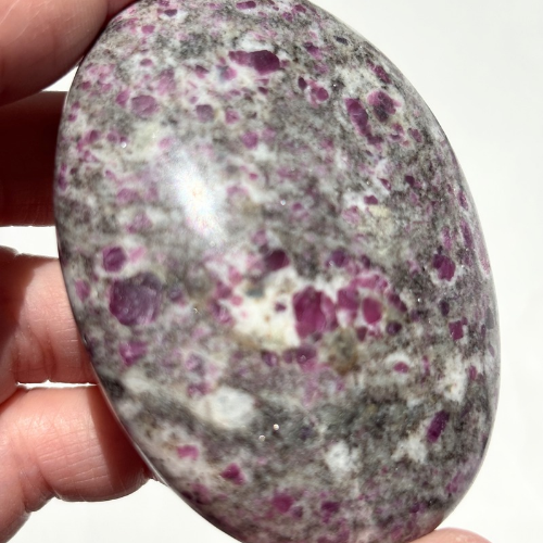 【Ruby in Matrix Palm Stone⑥】インド産 ルビーインマトリックス パームストーン
