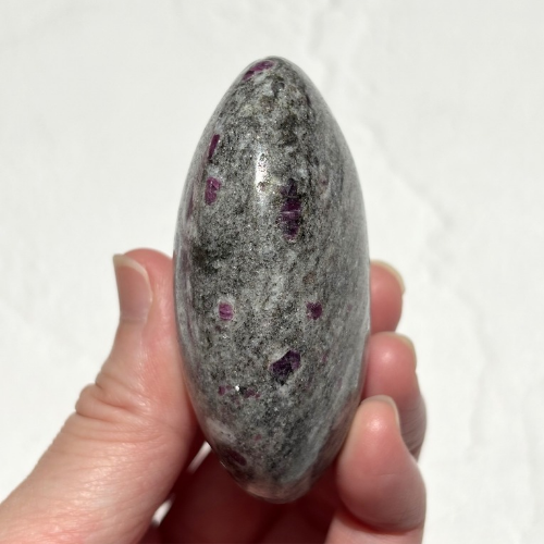 【Ruby in Matrix Palm Stone⑤】インド産 ルビーインマトリックス パームストーン